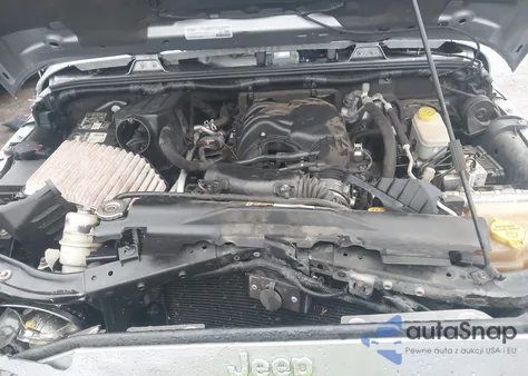 2015 Jeep Wrangler Rubicon z USA, uszkodzony, nr VIN 1C4HJWCG6FL734001